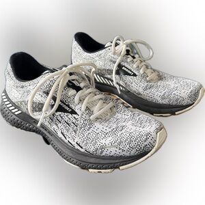 Brooks Monochrome Athletic Sneakers